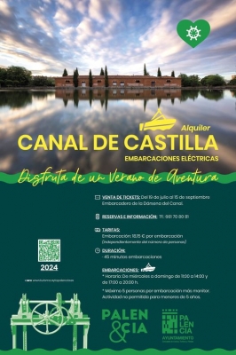 Embarcaciones turísticas en el Canal de Castilla en Palencia