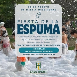 Fiesta de la Espuma en el Hotel Lasa Sport
