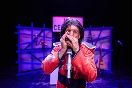 Garrapete presenta "Ser Centella" en Cisneros