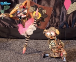 Bailadera presenta “La ratita presumida”