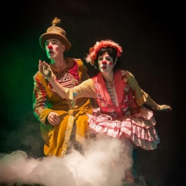 Teatro de Malta presenta “A la gloria con Gloria Fuertes” Teatro de Malta presenta “A la gloria con Gloria Fuertes”