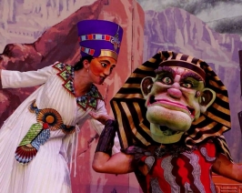 Mutis presenta "Tutankamón el niño faraón" en Nava del Rey