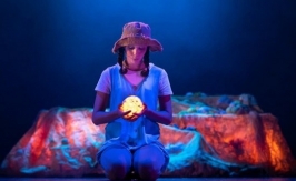 Indigo Teatro presenta “Viaje al planeta de todo es posible”