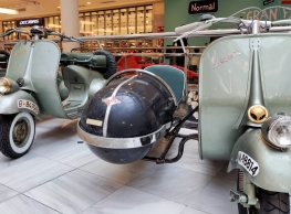 Exposición de motos clásicas en Vallsur