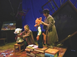 Anita Maravillas presenta "La Maestra" en Salamanca