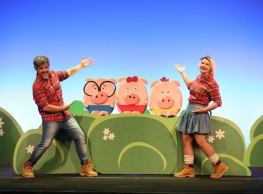 Dubbi Kids presenta "Los 3 cerditos" en Arroyo de la Encomienda