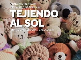 "Tejiendo al sol" en el Pinar de Antequera