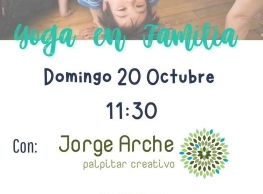 Yoga en familia en ConMimo