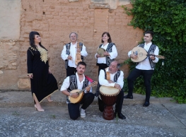 Amalgama Folk presenta "Castilla Mestiza" en Carbonero el Mayor Amalgama Folk presenta "Castilla Mestiza" en Carbonero el Mayor