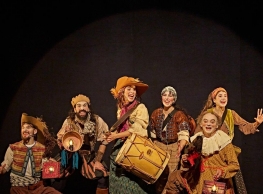 Cía. Lucas Escobedo-Cntc presenta “Farra” Cía. Lucas Escobedo-Cntc presenta “Farra”