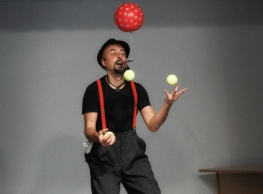 Henriko presenta “Todotrucazos”