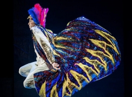 Javier Ariza presenta “La fábrica de las maravillas”