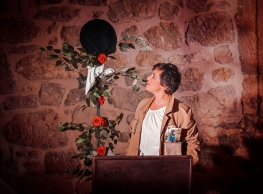 Pasito a Paso Producciones presenta "El Rosal del Tío Benigno"