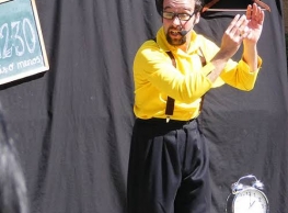 El gran Rufus presenta "No hay tiempo que perder"