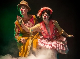 Teatro de Malta presenta “A la gloria con Gloria Fuertes”