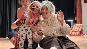 Líbera Teatro presenta "Los Cuentos de Lana" en Grijalba Líbera Teatro presenta "Los Cuentos de Lana" en Grijalba