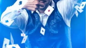 Mago Xuso "15 años de magia” en el Teatro Cervantes